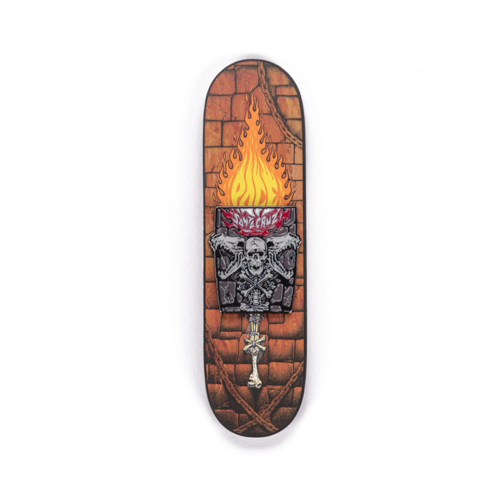 custom enamel pin badge