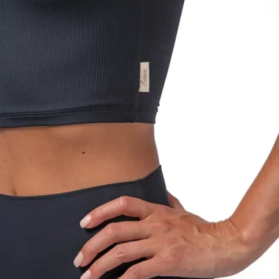 custom activewear leggings